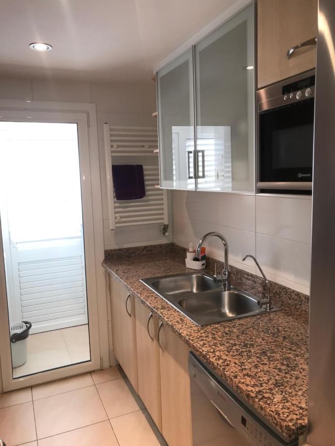 Apartament Catalunya, Centrico Y Con Parking L'Escala Exterior photo